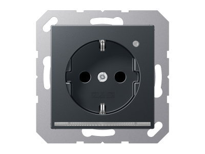 pim-160039 JUNG A 1520-O ANM LNW PISTIKUPESA TULEGA JA HÄMARAANDURIGA MATT ANTRATSIIT