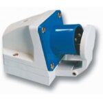 Seadme jõupistik pce kaanega 3p 16a 230v ip44