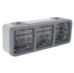 Plexo ip55 pindpaigalduskarp 3-le seadmele horis Plexo ip55 pindpaigalduskarp 3-le seadmele horis