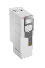 SAGEDUSMUUNDUR JUHTPANEELIGA ACS580 3F 0,75kW 2,6A IP55